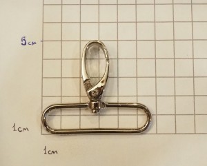 Карабин для сумки. Никель 50 мм
