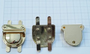 Замок для сумки. Золото 30х30 мм