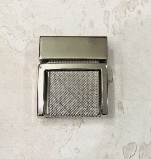 Замок для сумки. Никель 35х40 мм