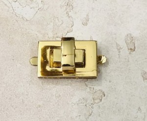 Замок для сумки. Золото 25х15 мм