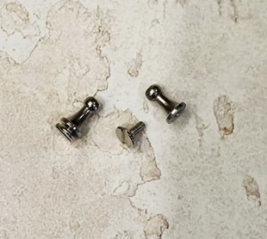 Кобурная кнопка. Никель