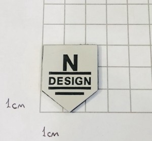 Нашивка кожаная. Белый