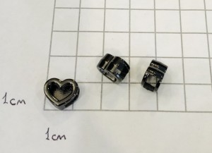 Наконечник-украшение для шнурка. Черный никель