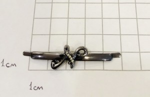 Украшение для обуви. Черный никель + стразы