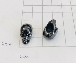 Наконечник для шнурка "Череп". Черный никель