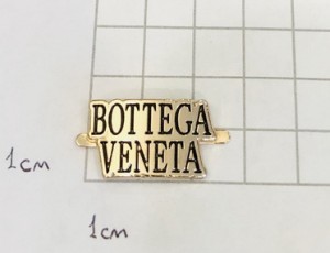 Украшение для обуви. Золото + черная эмаль