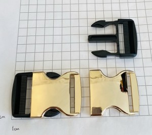 Фастекс золото + черный (40 мм)