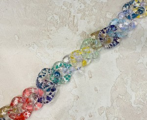 Цепочка пластиковая декоративная 23х23х5 мм