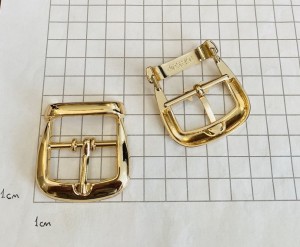 Пряжка. Золото (30 мм)