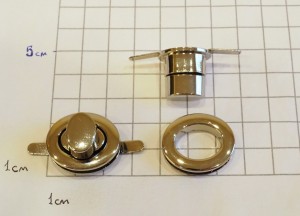 Замок для сумки. Никель 26х22 мм