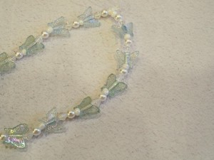 Шнурок для телефона брелок женский украшение браслет на руку