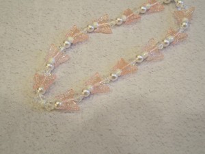 Шнурок для телефона брелок женский украшение браслет на руку