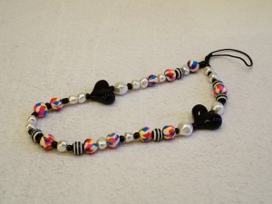 Шнурок для телефона брелок женский украшение браслет на руку