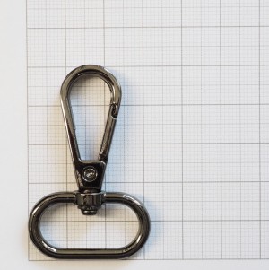 Карабин для сумки. Черный никель 26 мм