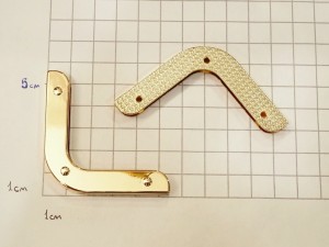 Уголок для сумки. Золото