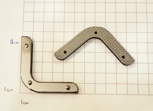 Уголок для сумки. Черный никель