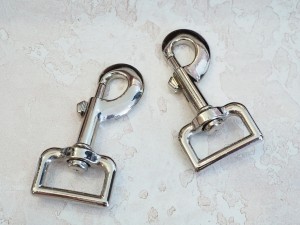 Карабин никель 25 мм