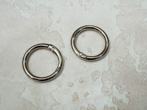 Кольцо карабин для сумки. Никель роллинг