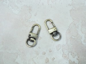 Карабин-застежка. Антик браш 9 мм