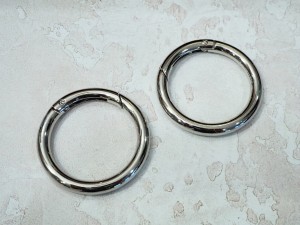 Кольцо карабин для сумки. Никель 38 мм