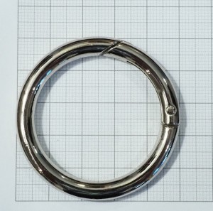 Кольцо карабин для сумки. Никель 38 мм