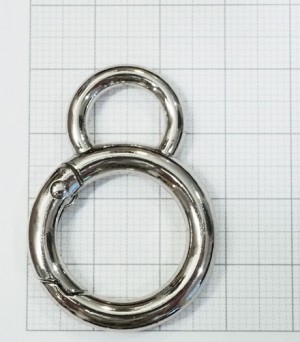 Кольцо карабин для сумки. Никель 20 мм