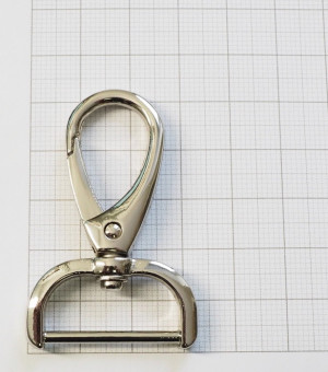 Карабин для сумки. Никель 25 мм