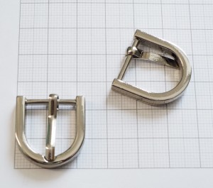 Пряжка. Никель 16 мм