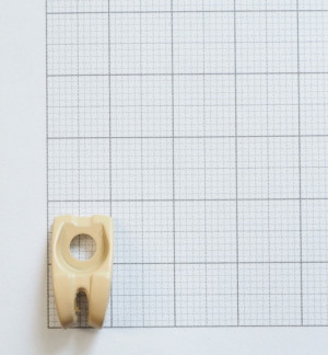 Петля для обуви. Бежевая эмаль + хольнитен