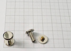 Кобурной винт 10х10 мм. Никель